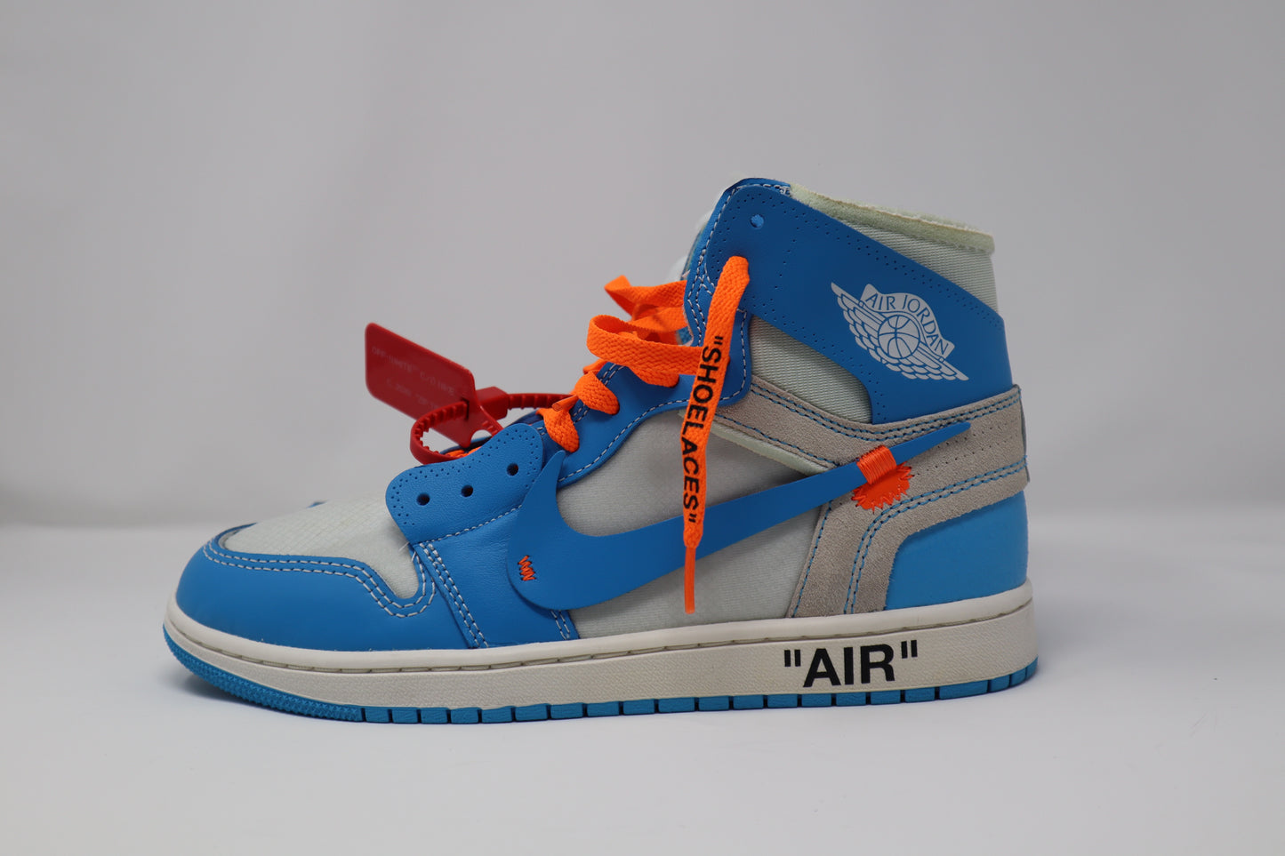 Jordan 1 Retro OG x Off-White High UNC